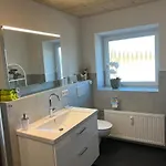 Apartment Charlys Bleibe Gastunterkunft Inmitten Der