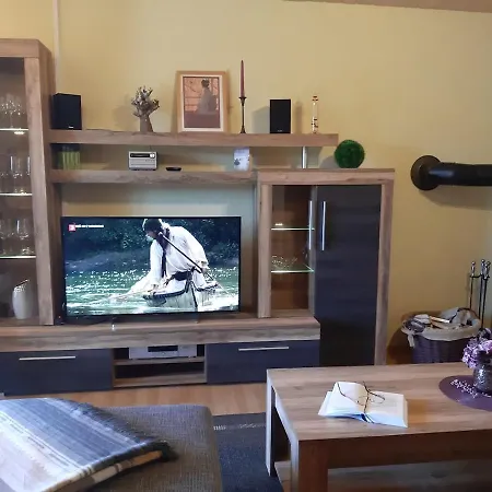 Charlys Bleibe Gastunterkunft Inmitten Der